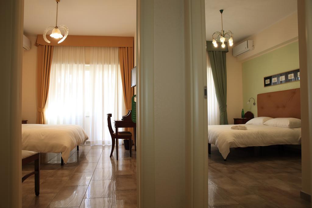 Anice Guesthouse โรม ภายนอก รูปภาพ