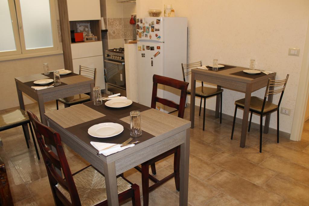 Anice Guesthouse โรม ภายนอก รูปภาพ