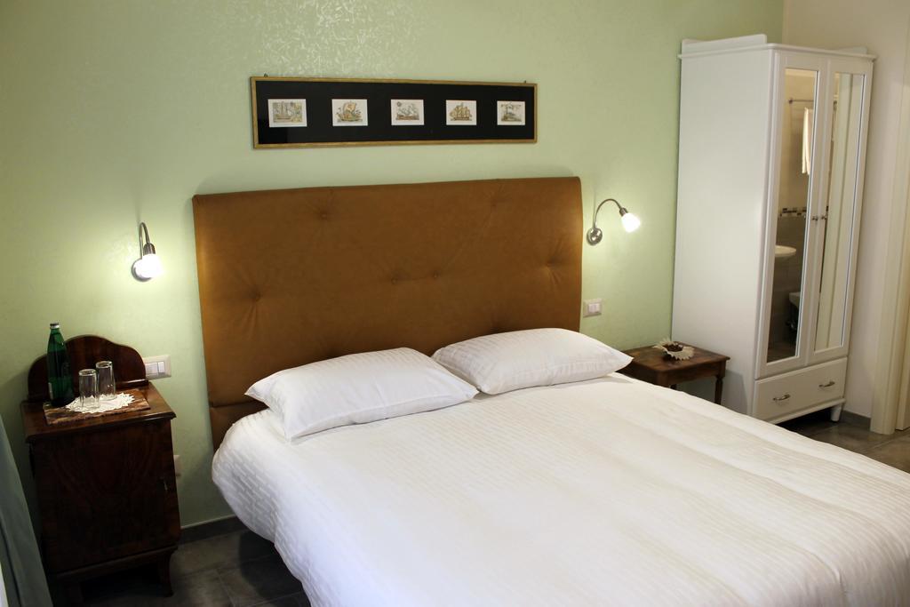Anice Guesthouse โรม ภายนอก รูปภาพ