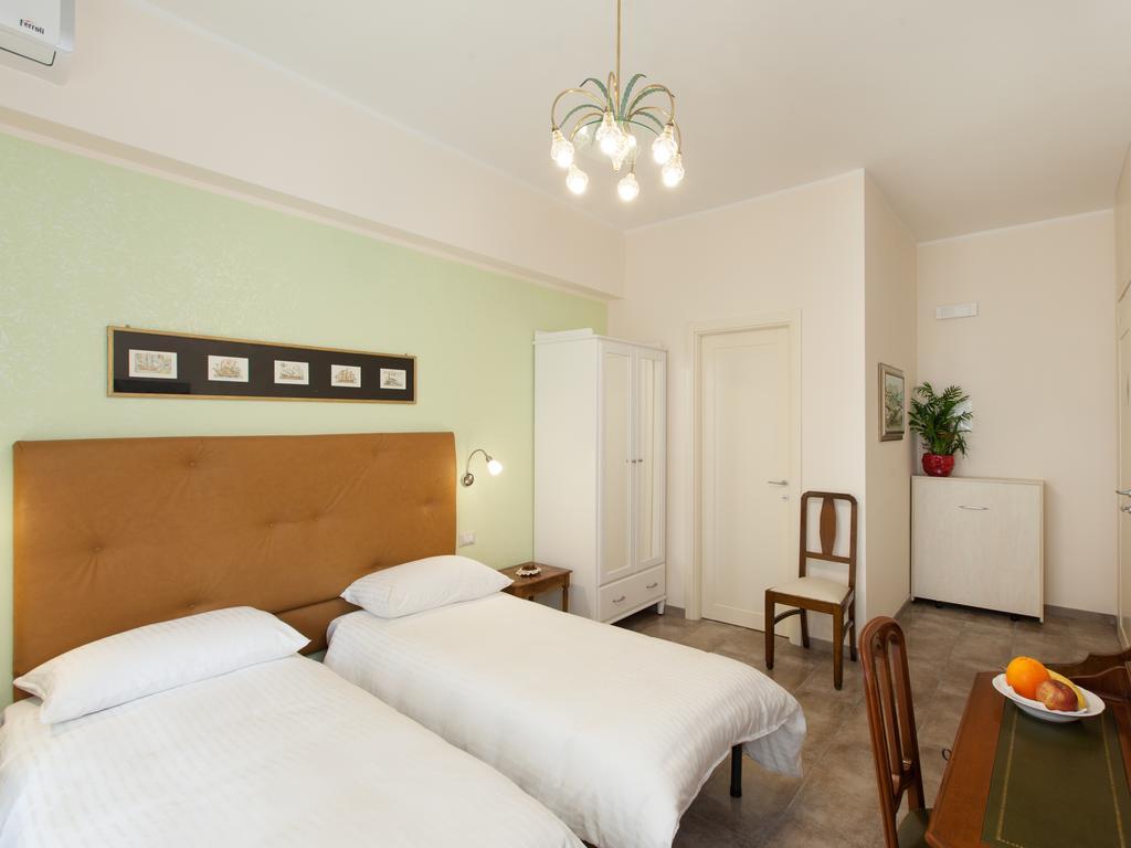 Anice Guesthouse โรม ภายนอก รูปภาพ
